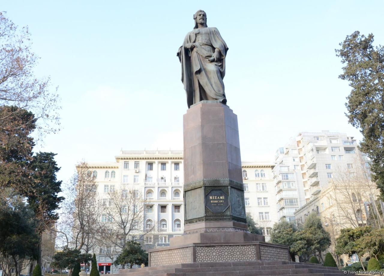 Bakıdakı Nizami Gəncəvi heykəlinin yaradılmasının tarixçəsi