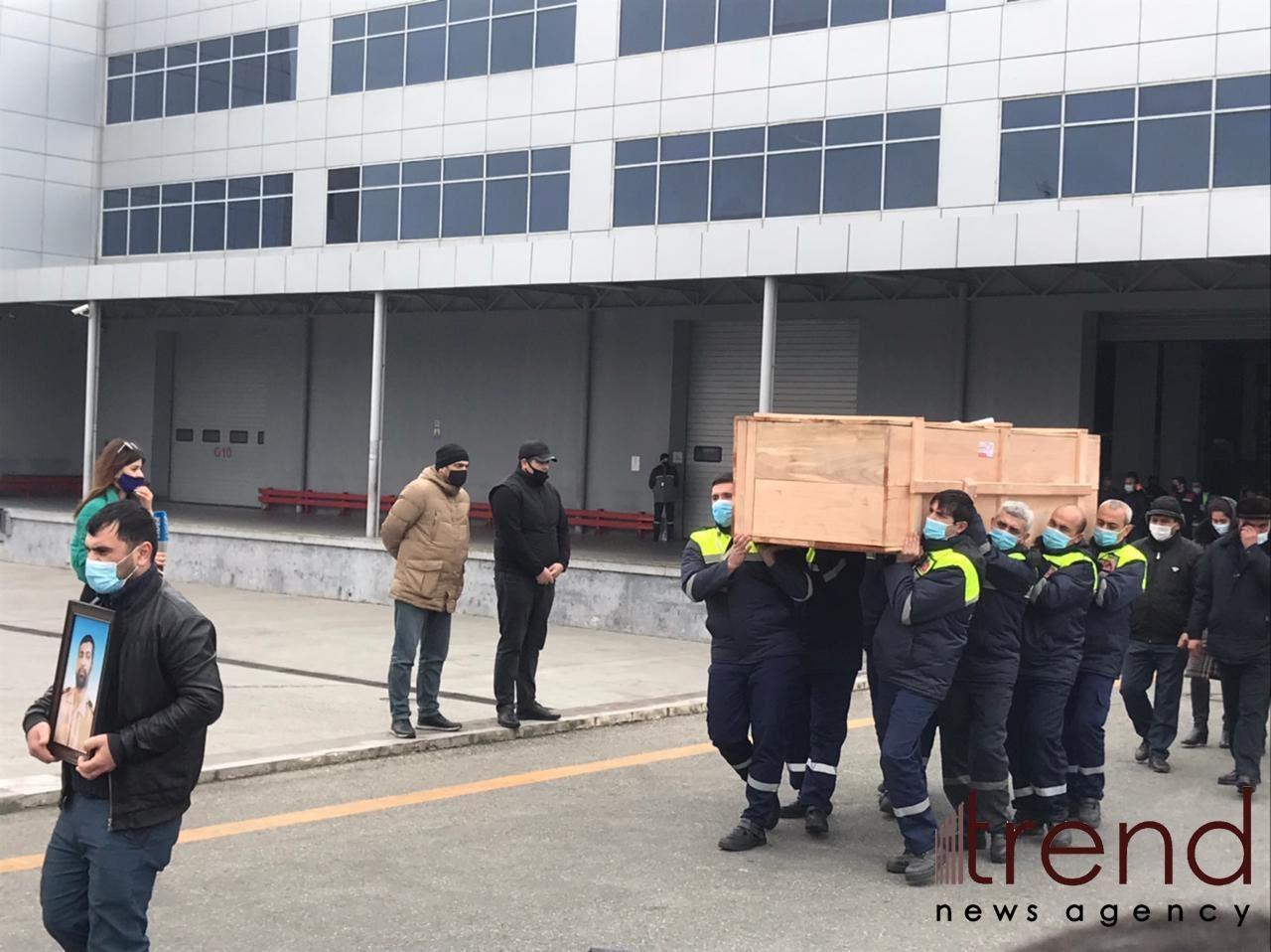 Тело убитого пиратами азербайджанца доставлено в Баку