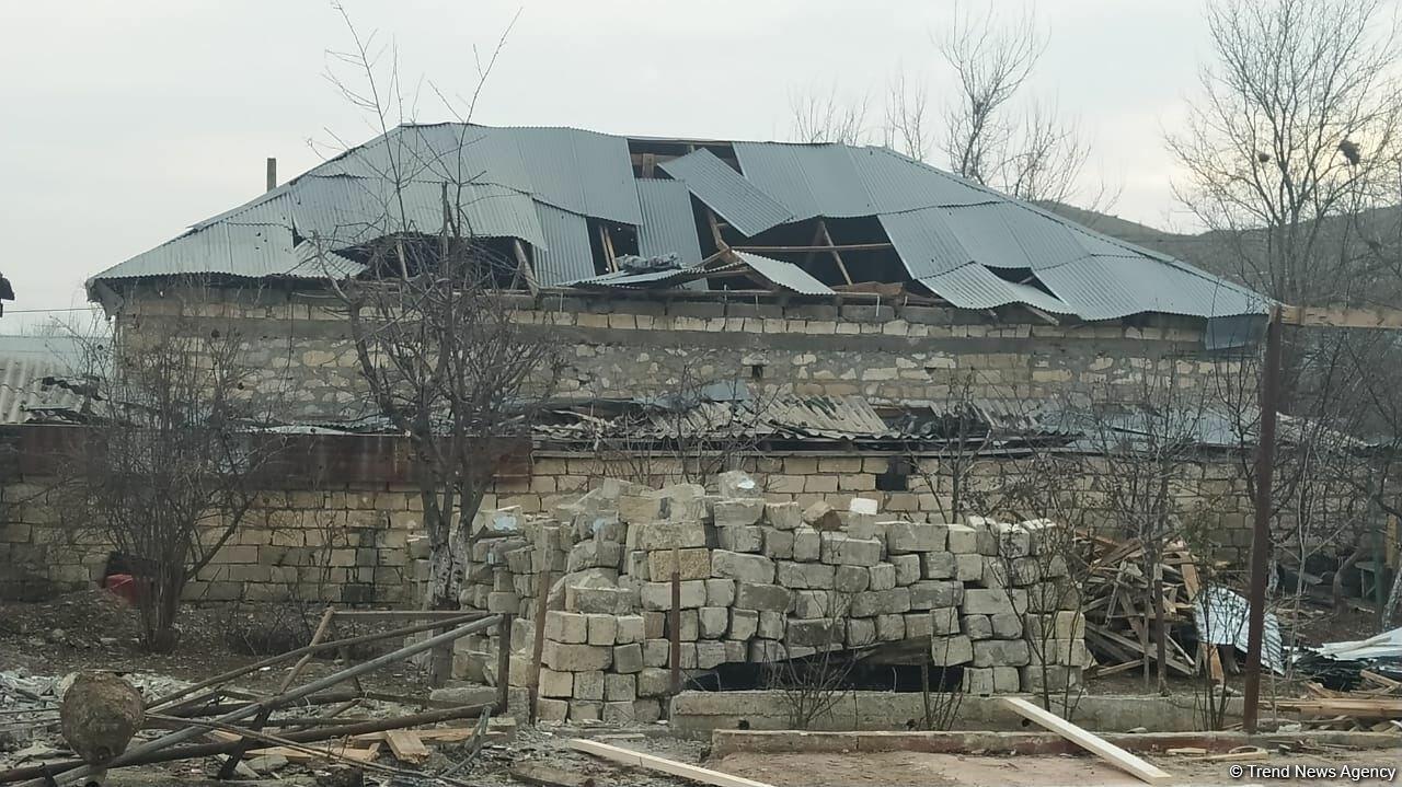 В Горадизе восстанавливают дома, разрушенные армянскими снарядами