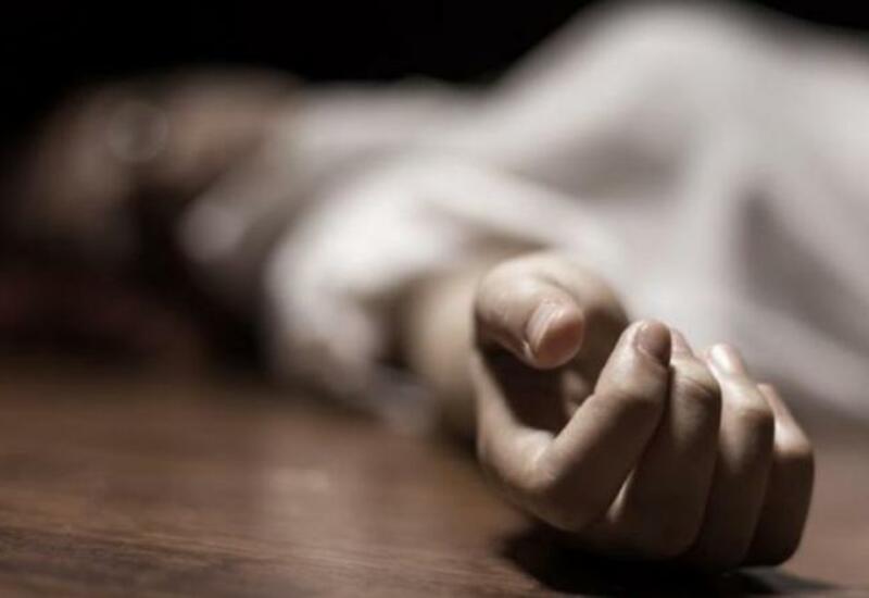 В Баку на крыше здания обнаружено тело 25-летней девушки