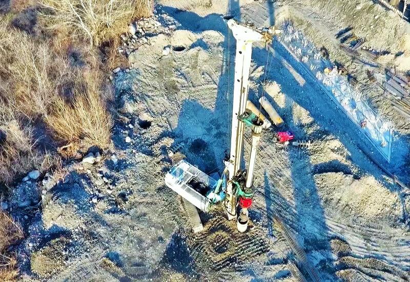 В Азербайджане строится новая дорога