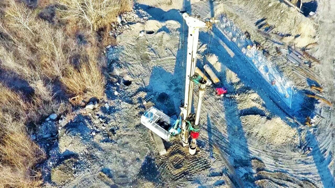 В Азербайджане строится новая дорога
