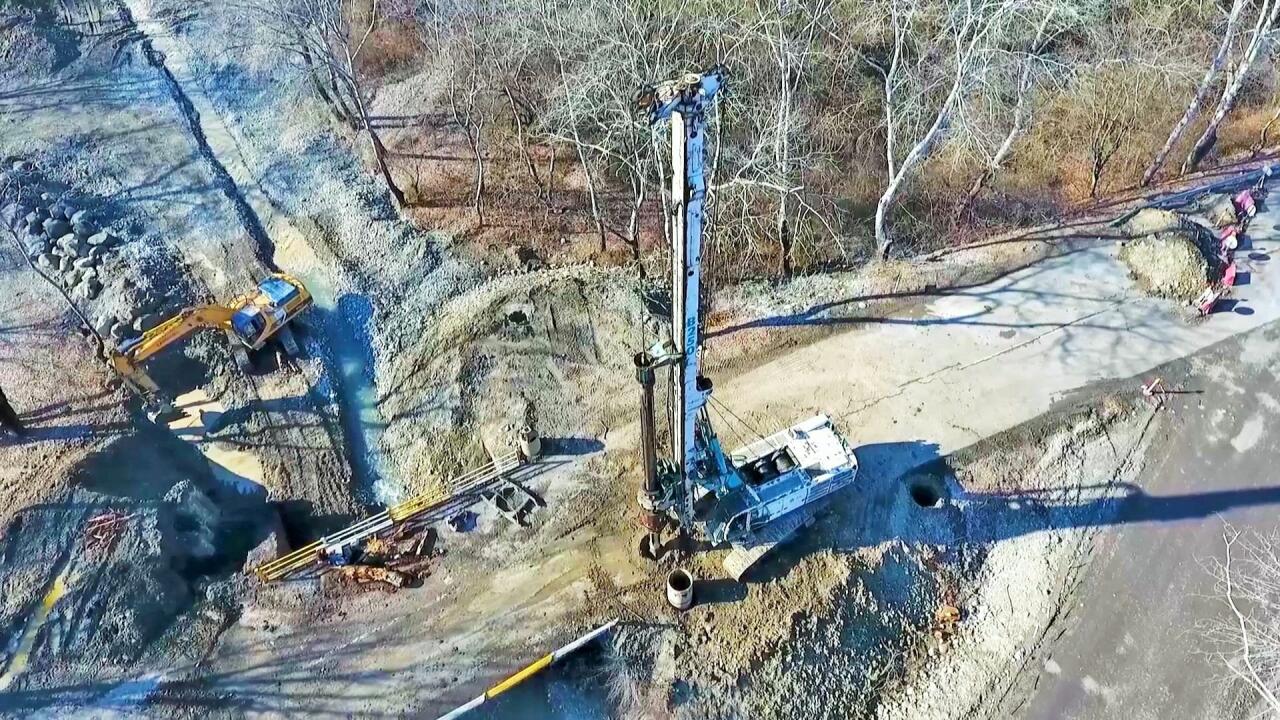 В Азербайджане строится новая дорога