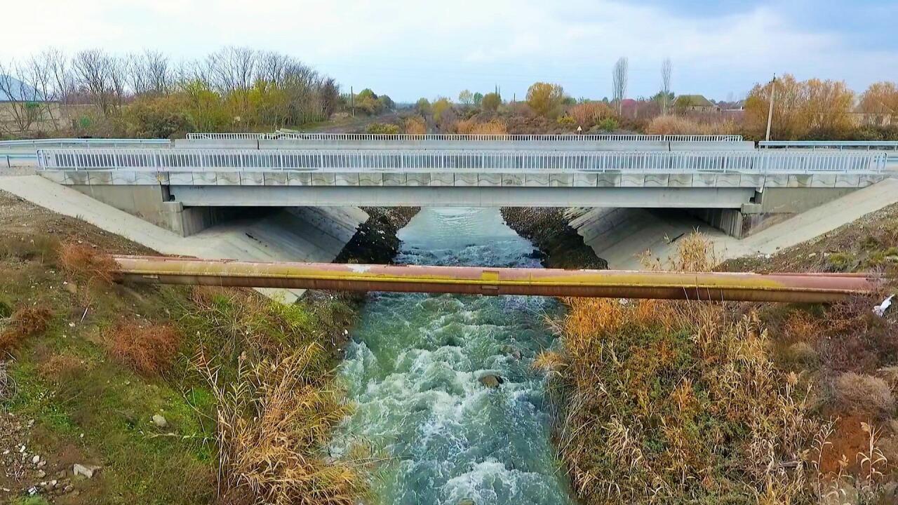 В Азербайджане построен новый автомобильный мост через Куру