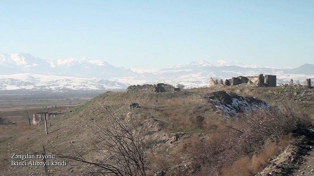 Село Икинджи Алыбейли Зангиланского района