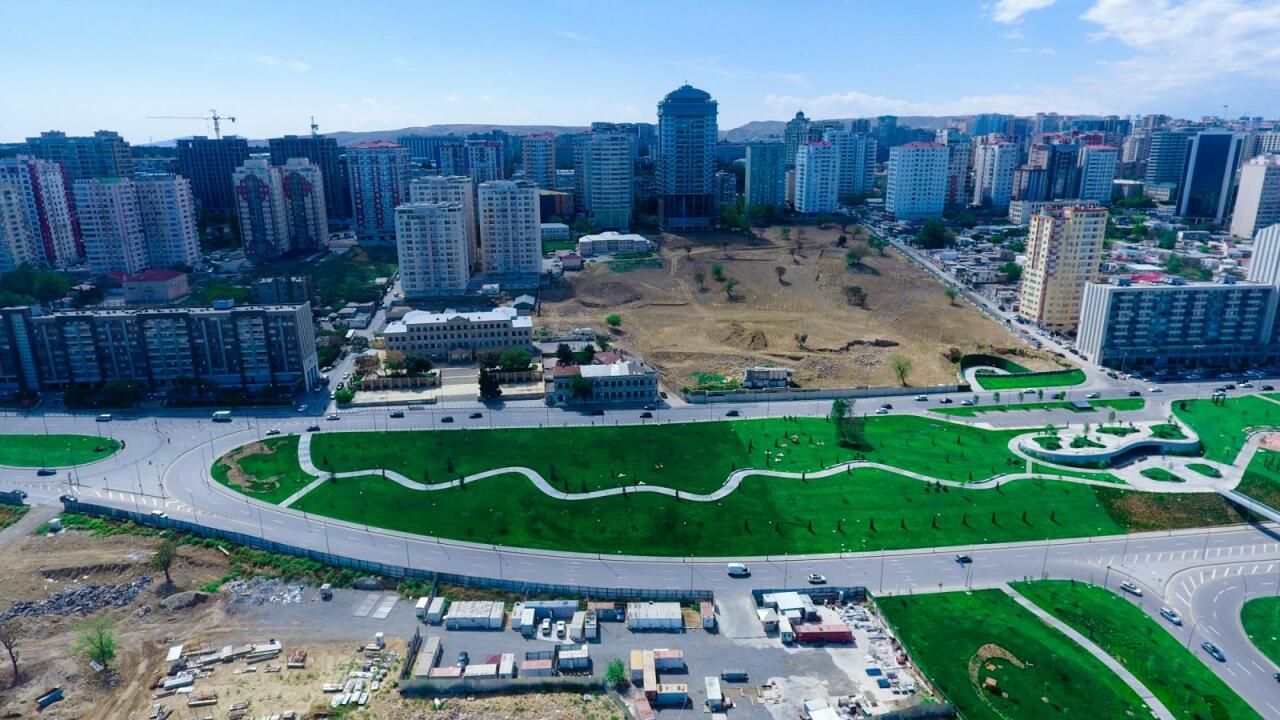 Новый облик Центрального парка в Баку
