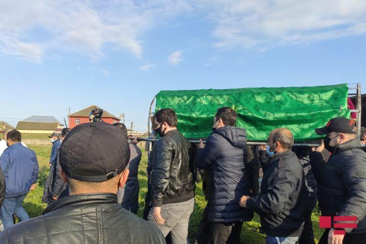 Народный артист Ялчын Рзазаде похоронен в Лянкяране
