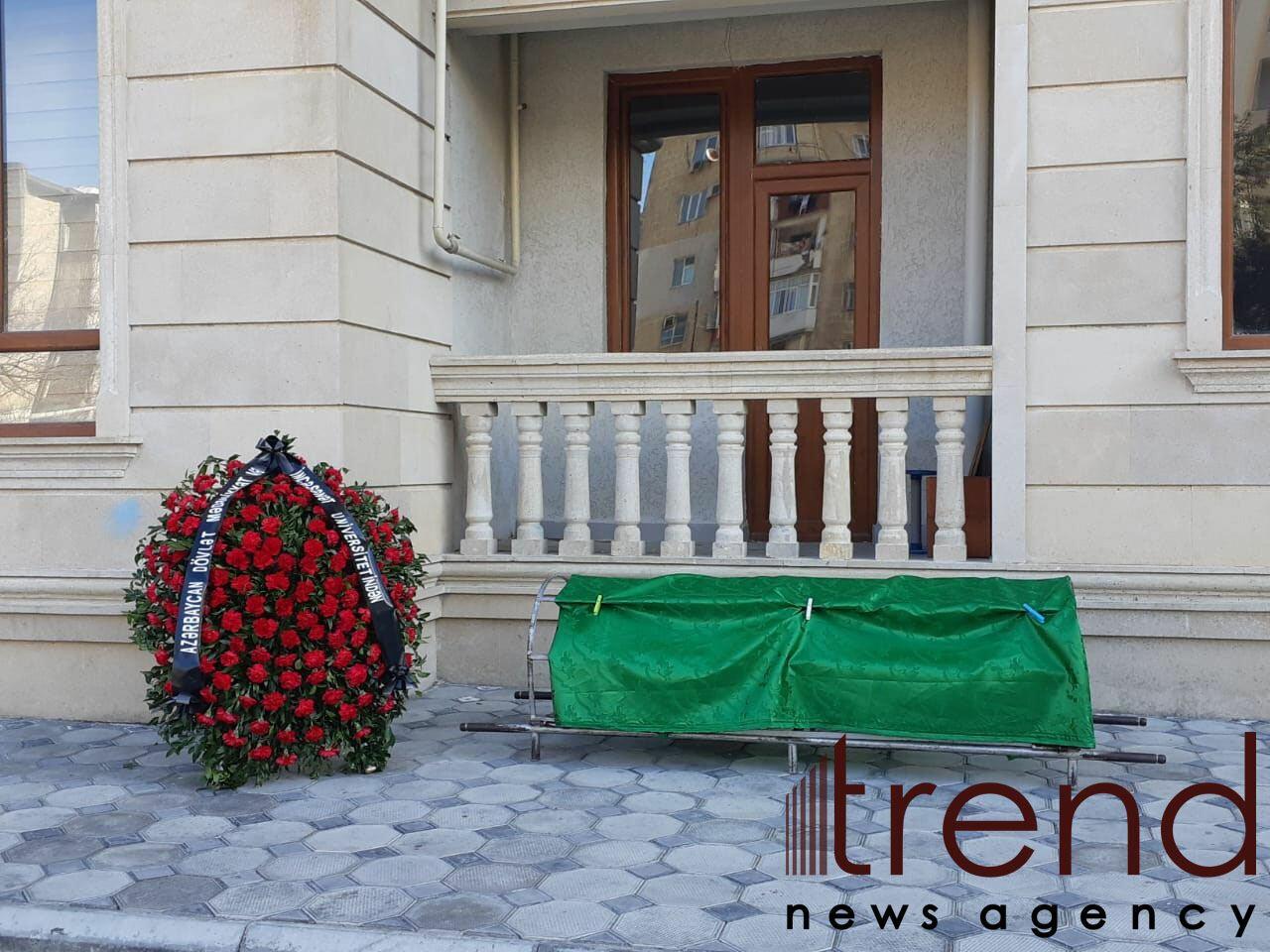 Ялчына Рзазаде аплодисментами проводили в последний путь