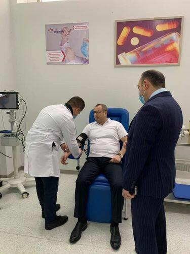 Вакцинация депутатов против COVID-19 продолжается