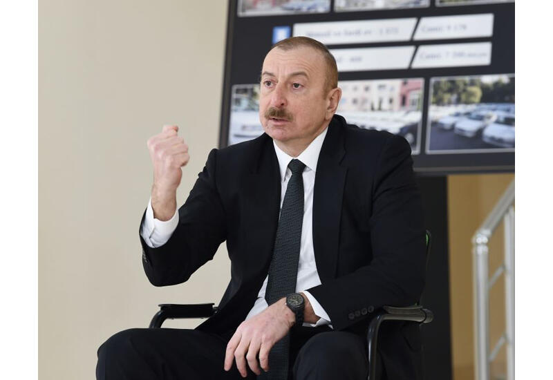 Президент Ильхам Алиев: В Армении близким людей, погибших в войне, не то что дома, даже хижины не предоставляют