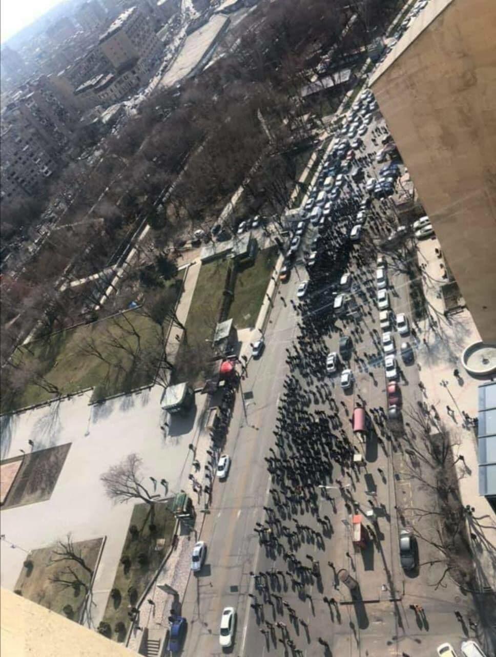 Протесты в Ереване, армия пошла против Пашиняна