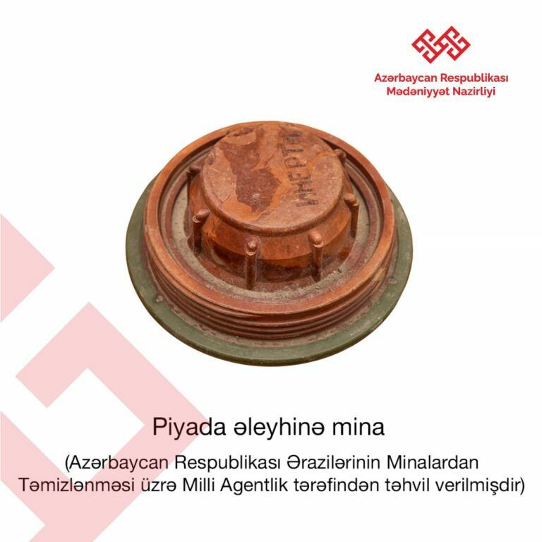 Первые экспонаты фонда Мемориального комплекса Отечественной войны Азербайджана и Музея Победы