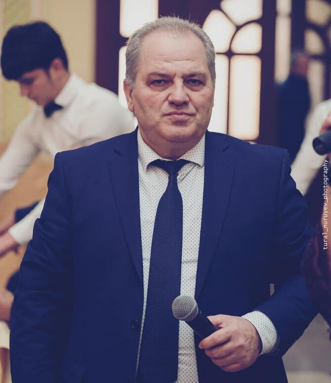 Азербайджанский певец скончался от сердечного приступа