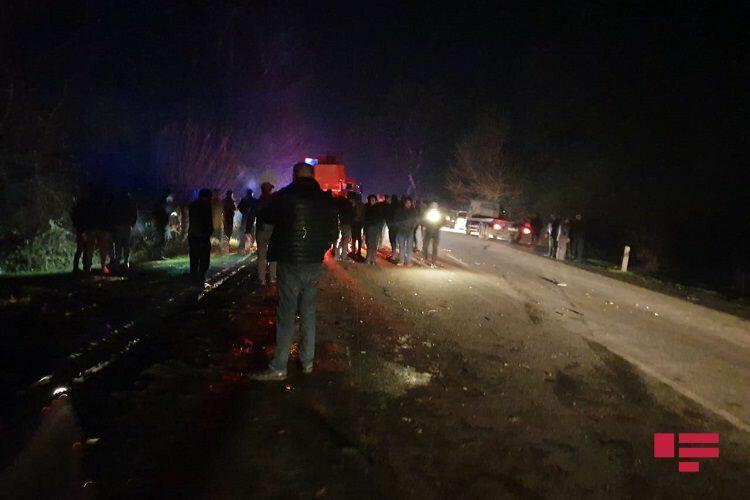 В Гейчае столкнулись два ВАЗ-а