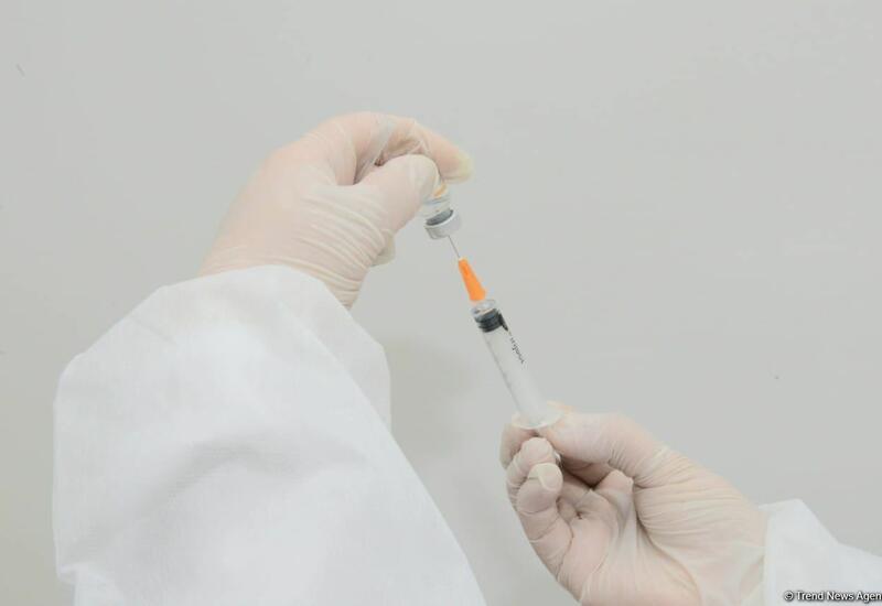 Сотрудники МЧС Азербайджана прошли вакцинацию