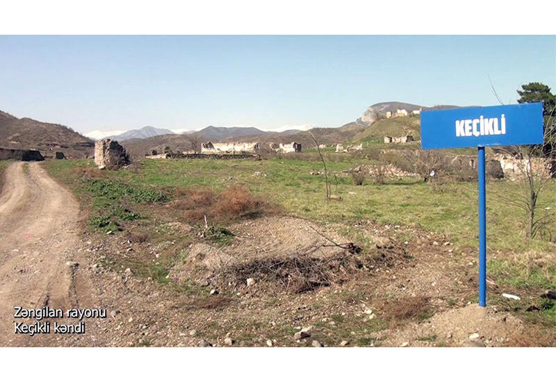 Минобороны показало еще одно село Зангиланского района