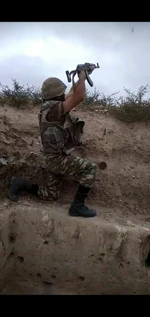 Командиры никогда не говорили "Вперед!", они кричали "За мной!"