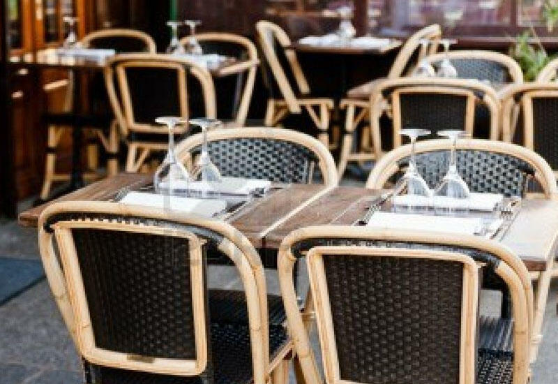 Bakıda məşhur restoranlarda nöqsanlar aşkarlandı