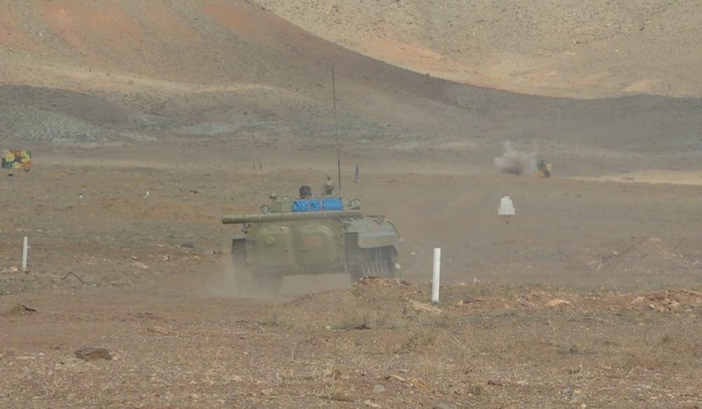 В Нахчыване проходят военные учения