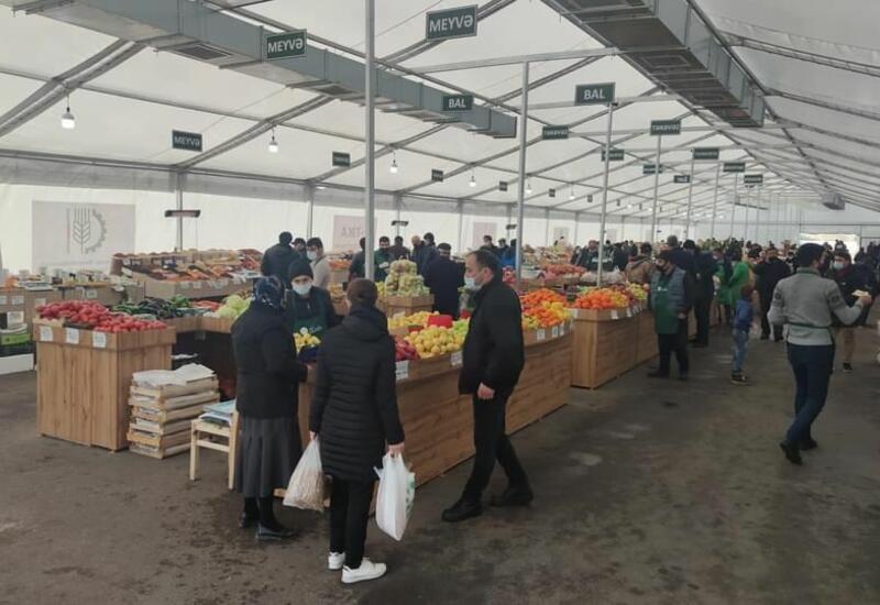 В Баку вновь открылись ярмарки