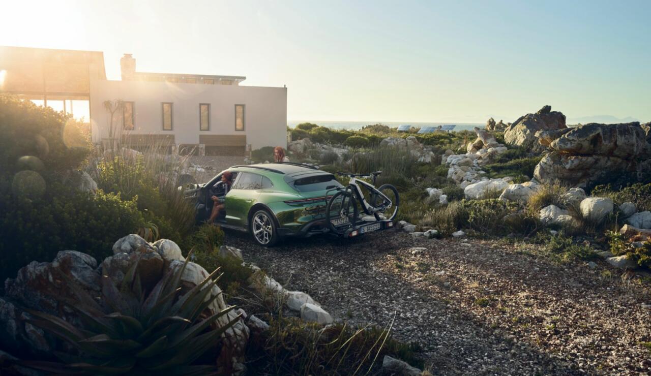 Porsche представила свои первые электровелосипеды