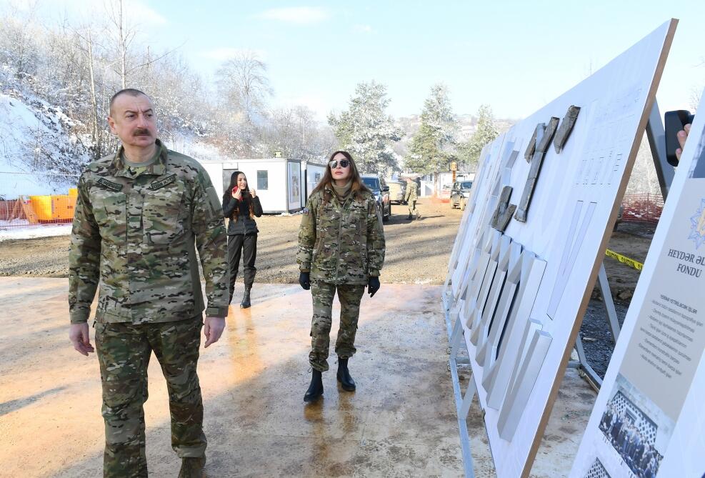 Президент Ильхам Алиев и Первая леди Мехрибан Алиева побывали в городе Шуша