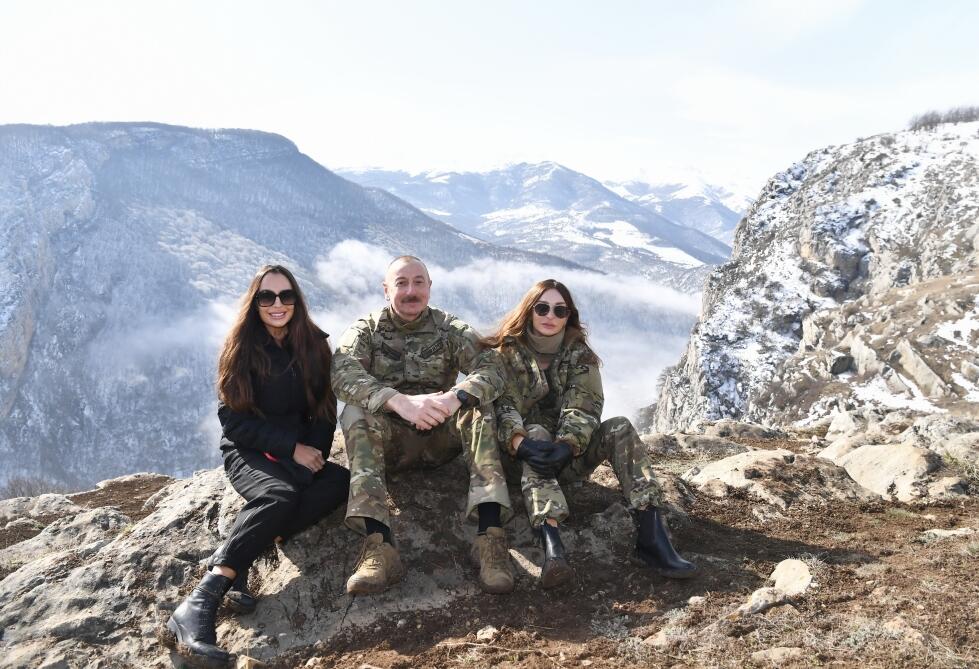 Президент Ильхам Алиев выступил с обращением к азербайджанскому народу