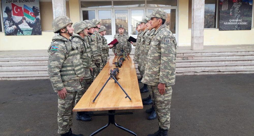Церемония проводов уволенных в запас военнослужащих Азербайджанской Армии