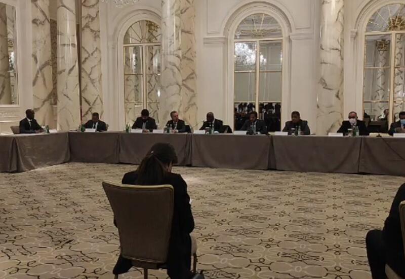 Делегация ОИС провела пресс-конференцию в Баку