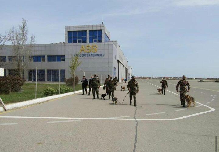 В аэропорту Забрата прошли учения Службы спасения особого риска МЧС
