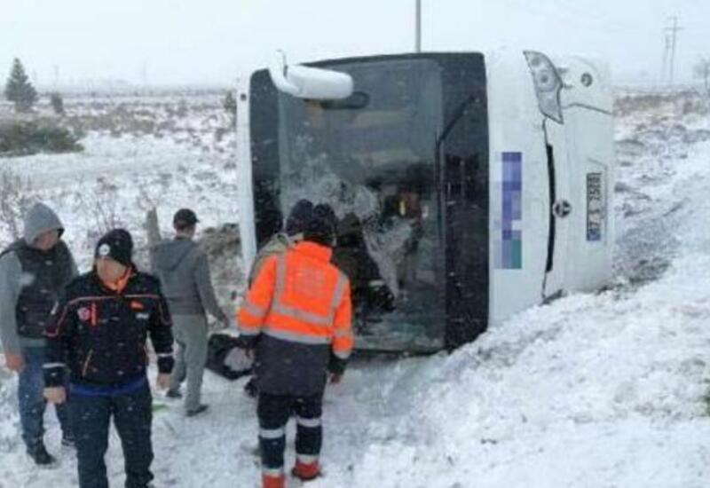 В Турции туристические автобусы попали в ДТП, 46 раненых