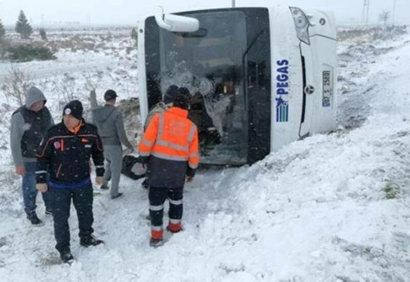 Появились первые кадры с места смертельного ДТП с россиянами в Турции