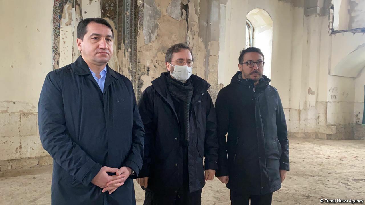 Делегация Тюркского совета посетила Агдамскую джума-мечеть