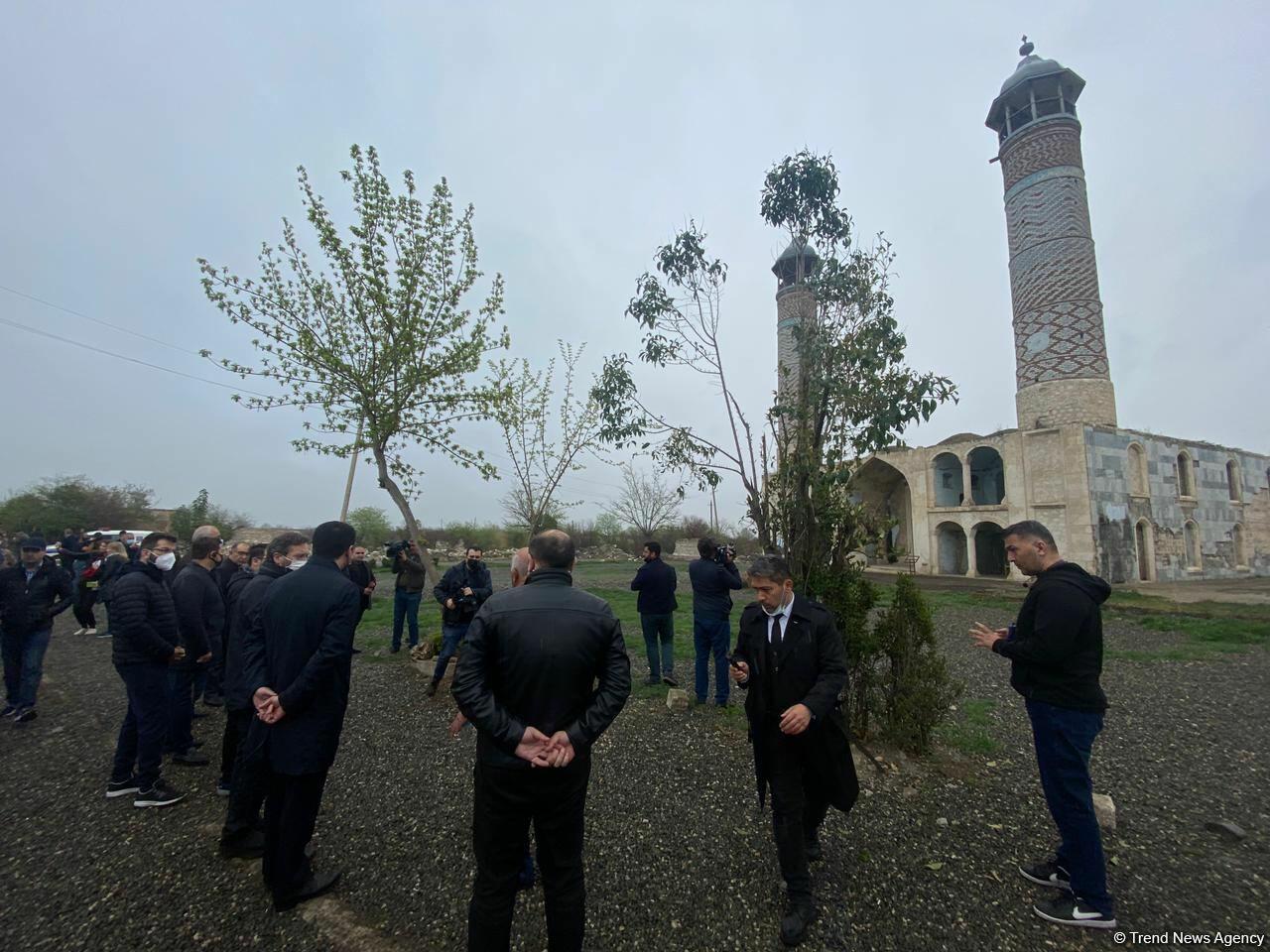 Делегация Тюркского совета посетила Агдамскую джума-мечеть