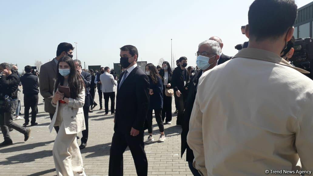 Dünyanın aparıcı beyin mərkəzlərinin nümayəndələri Hərbi Qənimətlər Parkında