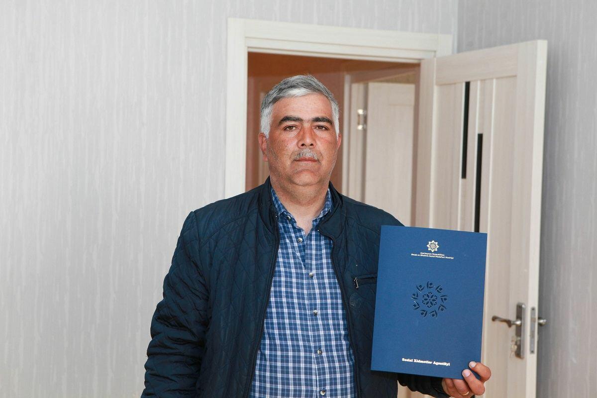 Еще 30 семьям шехидов и инвалидам войны предоставлены квартиры