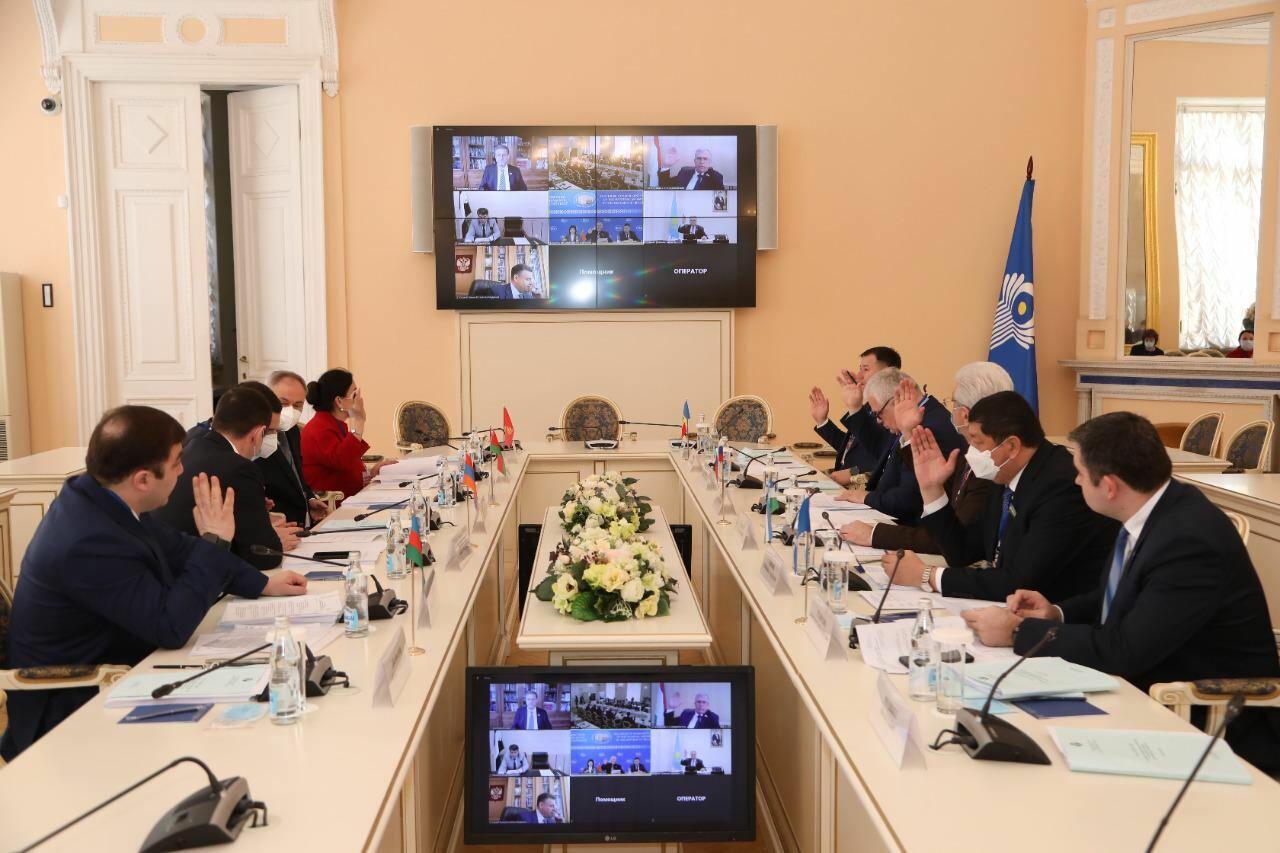 Делегация парламента Азербайджана приняла участие в мероприятиях в рамках сессии МПА СНГ