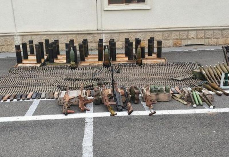 В Физули обнаружили оружие и боеприпасы