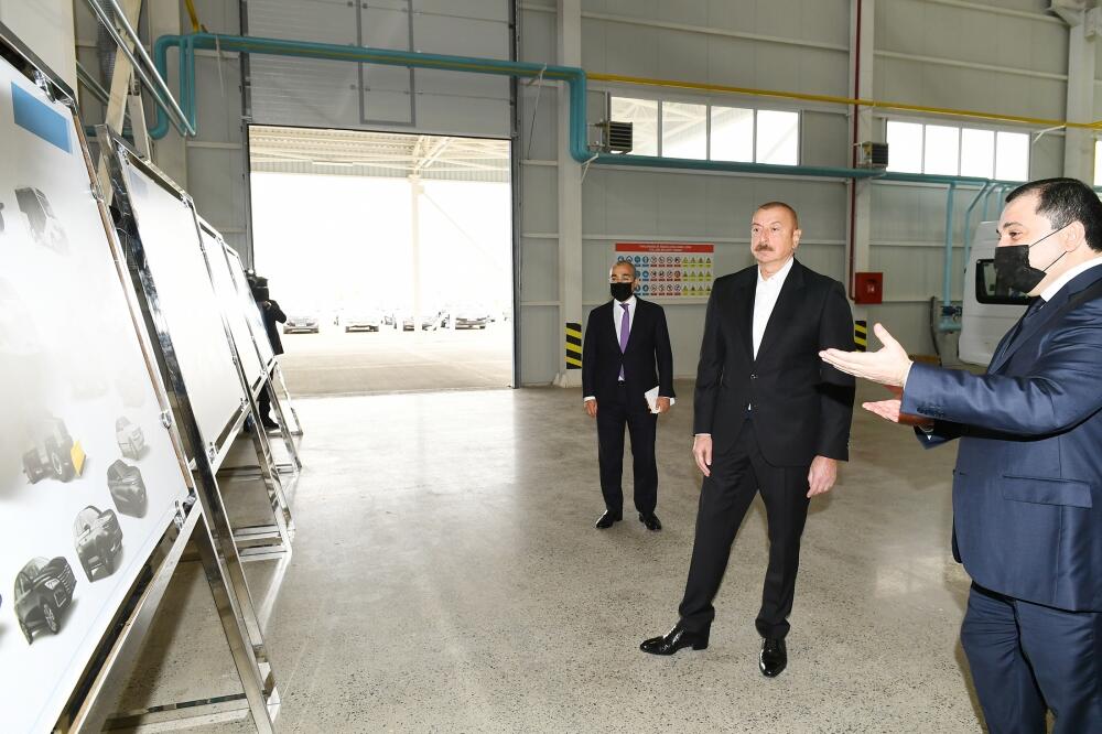 Президент Ильхам Алиев принял участие в открытии Гаджигабульского промышленного квартала