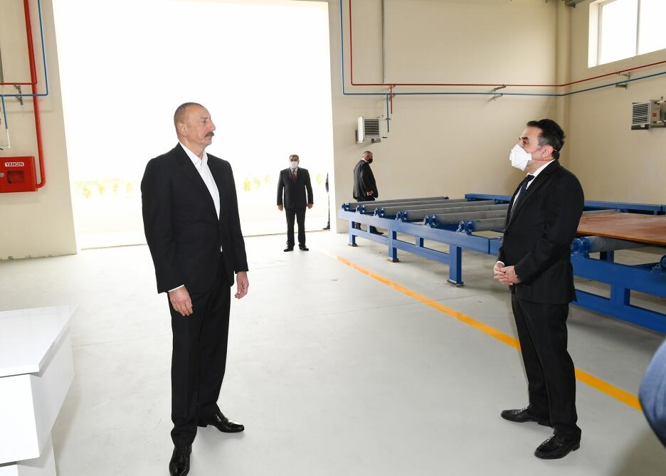 Президент Ильхам Алиев принял участие в открытии Гаджигабульского промышленного квартала