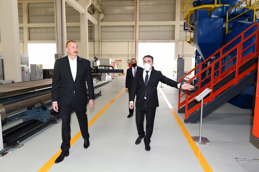 Президент Ильхам Алиев принял участие в открытии Гаджигабульского промышленного квартала