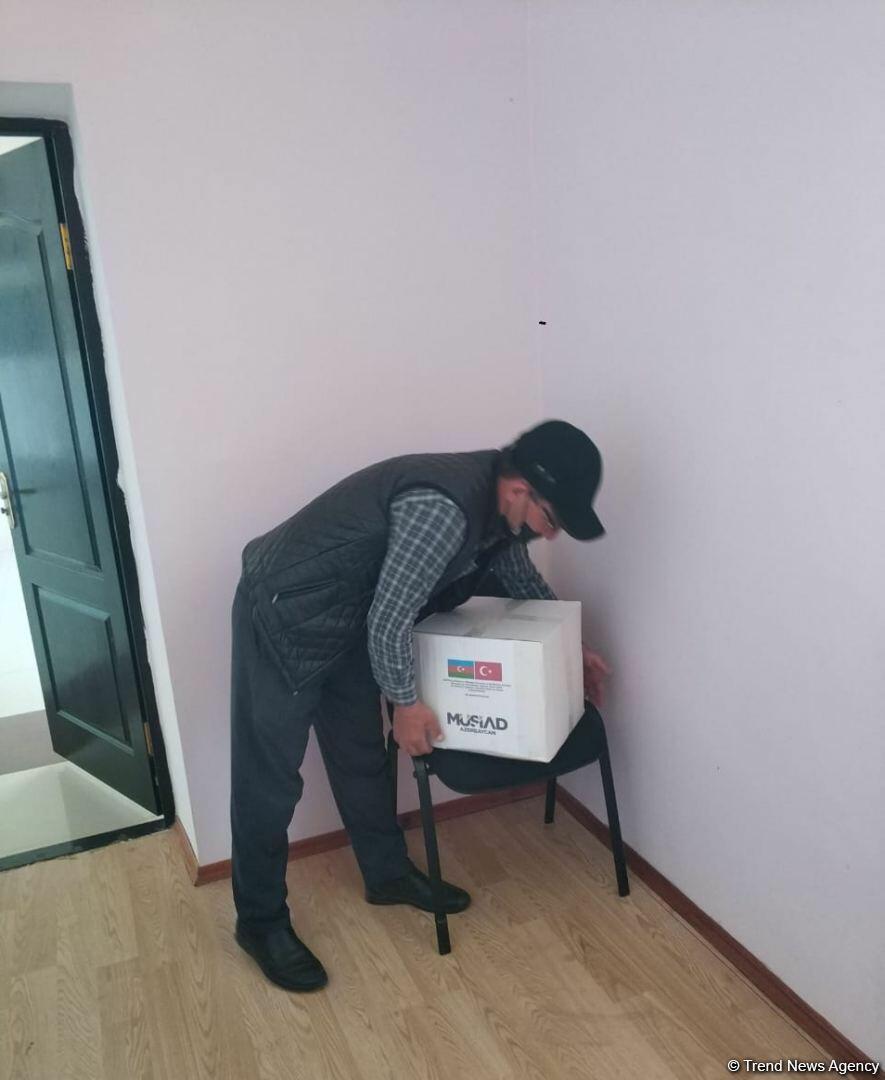 По инициативе депутата Севиль Микаиловой оказана продовольственная помощь семьям шехидов и малообеспеченным семьям в Худате