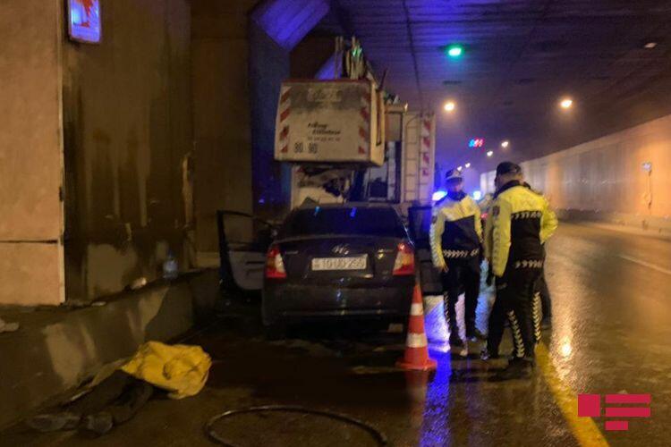 В Баку в тоннеле произошло тяжелое ДТП,