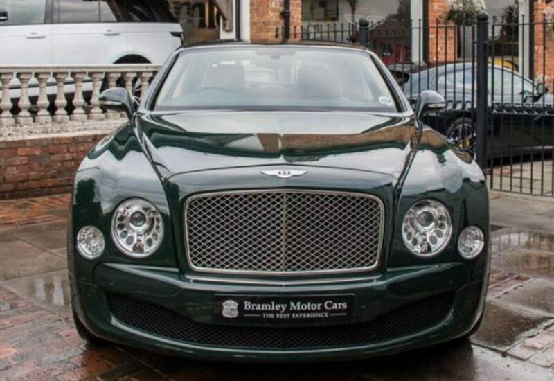 Bentley Елизаветы II продали почти за 180 тыс. фунтов стерлингов