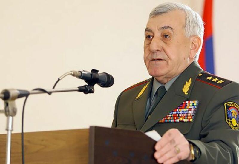 Экс-министру обороны Армении изменили обвинение
