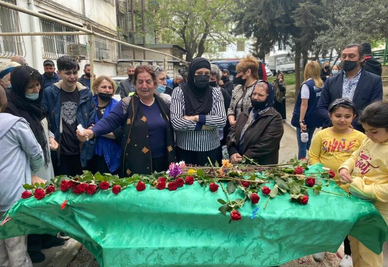 В Баку проходят похороны Арифа Гулиева