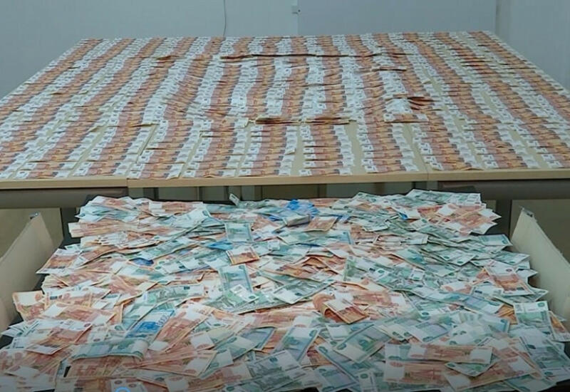 Задержан гражданин Грузии, пытавшийся вывезти из Азербайджана крупную сумму валюты