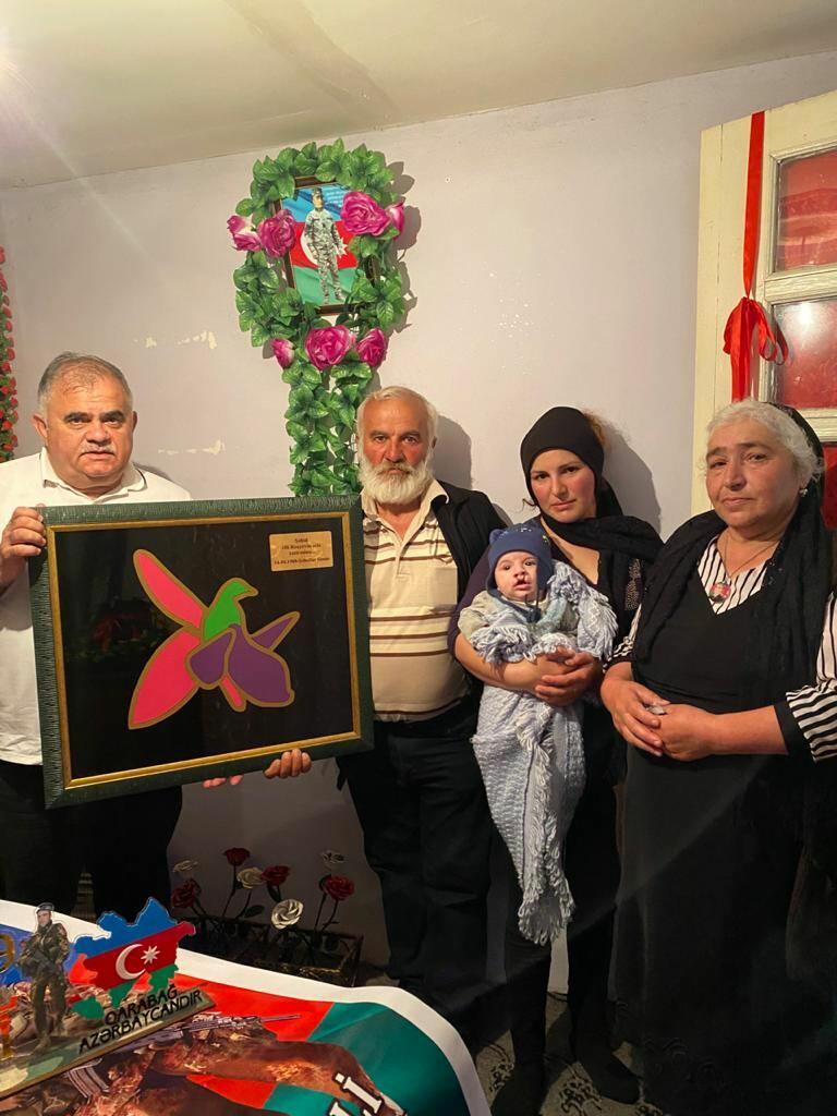 Millət vəkili Arzu Nağıyev Tovuz və Gədəbəydə şəhid, qazi ailələri və seçicilərlə görüşüb