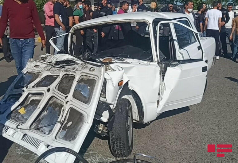 В Лянкяране столкнулись 3 автомобиля, есть пострадавшие
