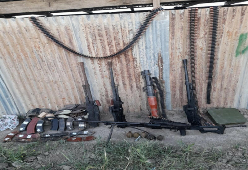 В Ходжавенде на оставленных армянами боевых позициях обнаружены боеприпасы